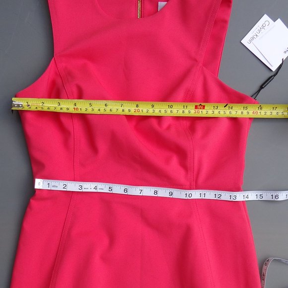 NWT. SIZE 4. CALVIN KLEIN sleeveless midi dress. - Picture 12 of 16